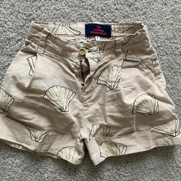 The Animals Observatory Beige Shells Monkey Kids Bermuda Shorts - Picture 3 of 8